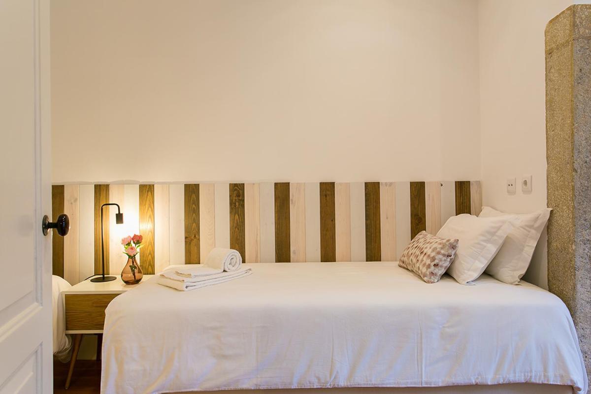 Lovelystay - Cozy 3Bdr Apartment In Estrela Lisbon Luaran gambar